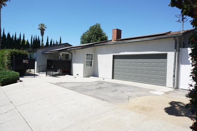 8533 Woodley Ave, csun, 8533 Woodley Ave, North Hills, CA 91343, Photo:1