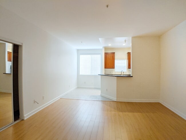 1623-1625 Butler Ave, undefined, 1623-1625 Butler Ave, Los Angeles, CA 90025, United States, Photo:4