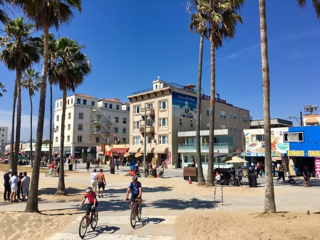 Boardwalk Flats - Ocean Front Studios, undefined, 1305 Ocean Front Walk, Venice, CA 90291, United States, Photo:2