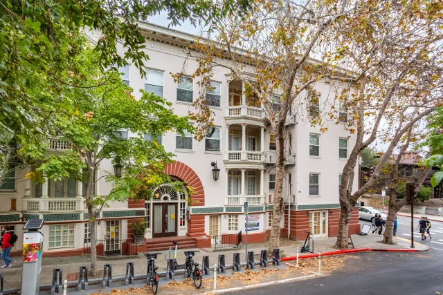 1865 Euclid Ave - Student Housing near UC Berkeley