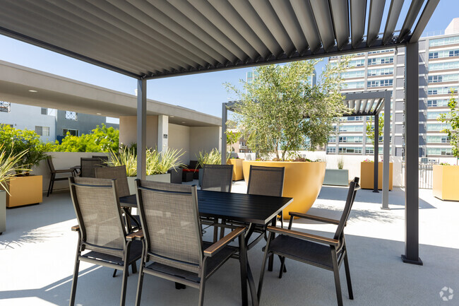 Kingsley Diplomat Apartments, usc, 730 S Kingsley Dr, Los Angeles, CA 90005, USA, Photo:8