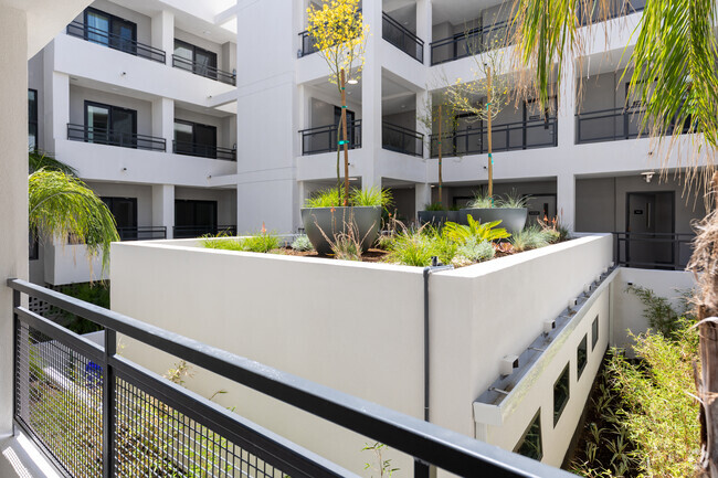 Kingsley Diplomat Apartments, usc, 730 S Kingsley Dr, Los Angeles, CA 90005, USA, Photo:9