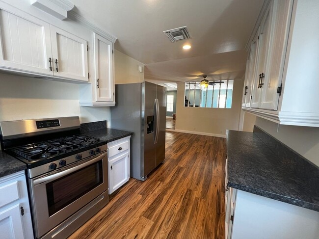 7900 Shoshone Ave, csun, 7900 Shoshone Ave, Los Angeles, CA 91325, Photo:3