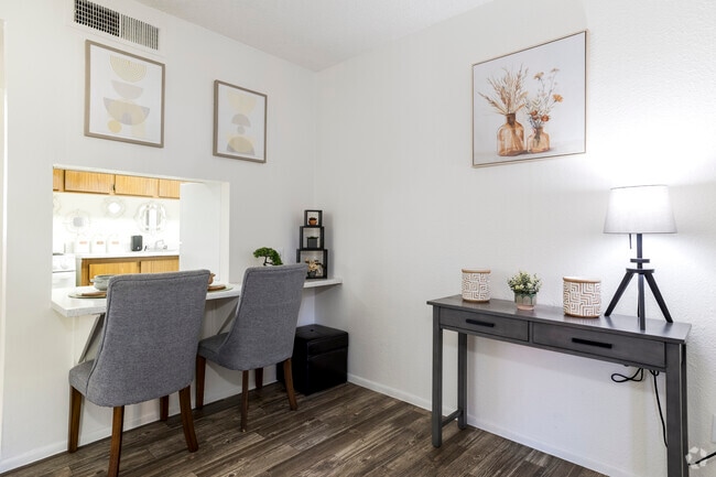 Grandes Cortes, undefined, 1150 W University Dr, Tempe, AZ 85281, Photo:4