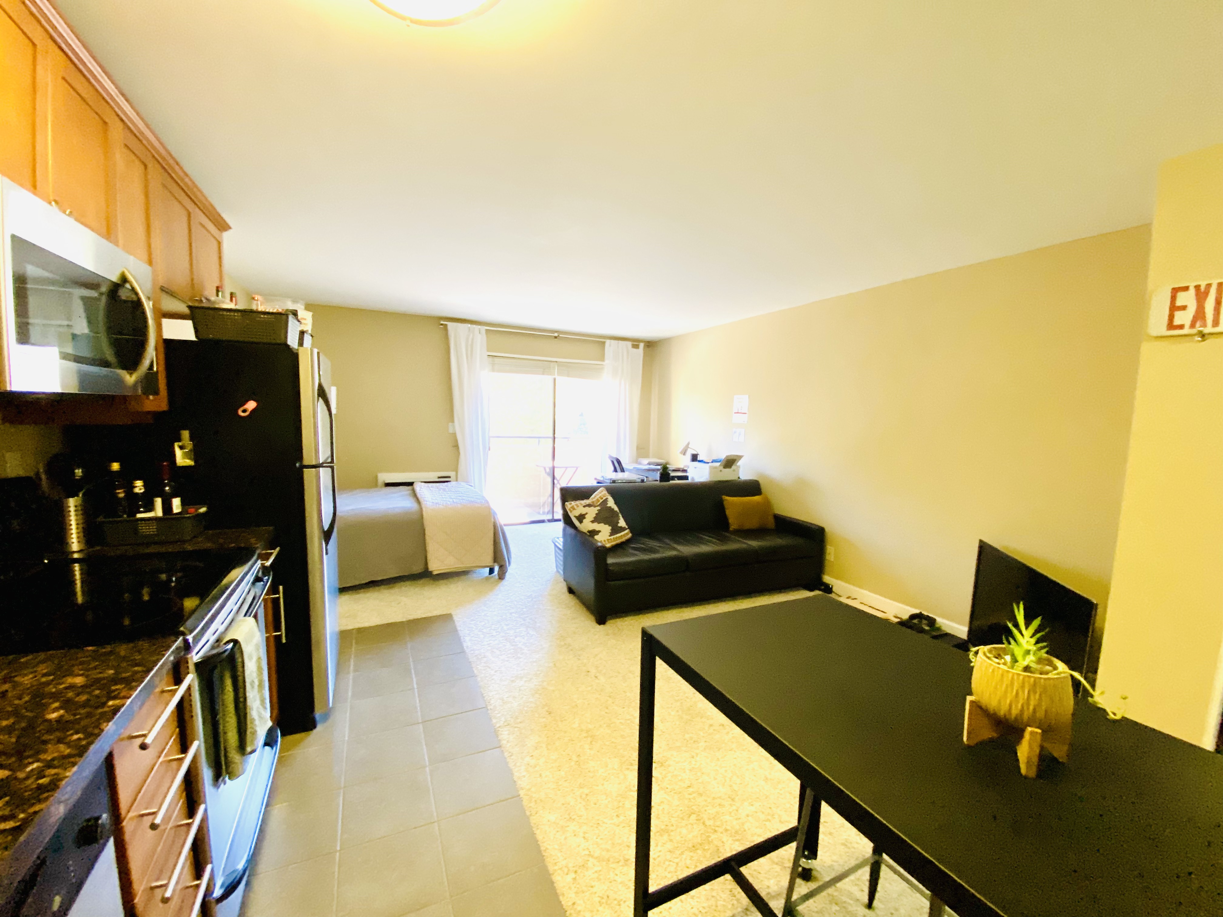 Roebling Studio, ucla, 10982 Roebling Ave APT 345, Los Angeles, CA 90024, USA, Photo:2