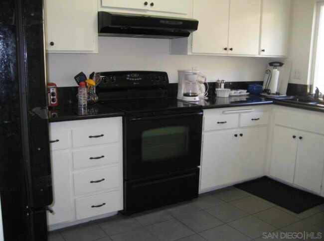 7700 Parkway Dr, undefined, 7700 Parkway Dr, La Mesa, CA 91942, Photo:1