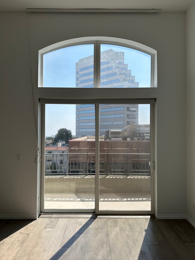 12222 Wilshire Blvd, undefined, 12222 Wilshire Blvd, Los Angeles, CA 90025, Photo:3