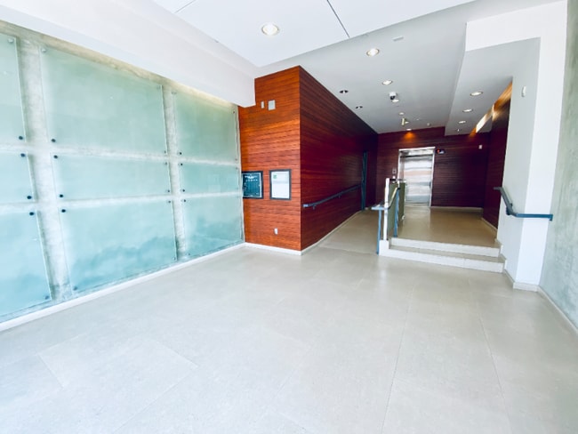12028 Wilshire Blvd, undefined, 12028 Wilshire Blvd, Los Angeles, CA 90025, Photo:2