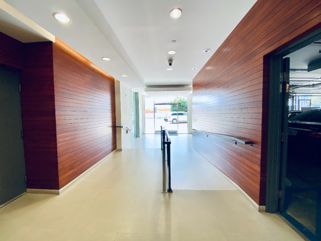 12028 Wilshire Blvd, undefined, 12028 Wilshire Blvd, Los Angeles, CA 90025, Photo:4