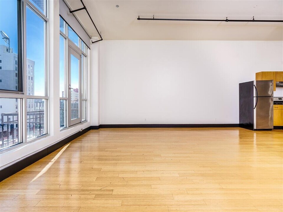 The Mercantile Lofts, usc, 620 Main St, Los Angeles, CA 90014, USA, Photo:1