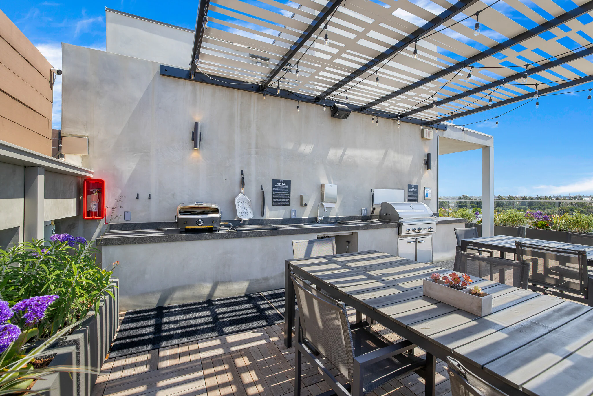 R3 by CLG, smc, 4091 Redwood Ave, Los Angeles, CA 90066, Photo:4