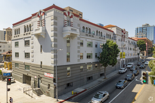 The Abbey, usc, 3550 W 6th St, Los Angeles, CA 90020, USA, Photo:0