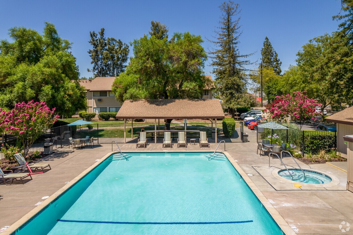 Cranbrook Apartments, undefined, 955 Cranbrook Ct, Davis, CA 95616, Photo:0