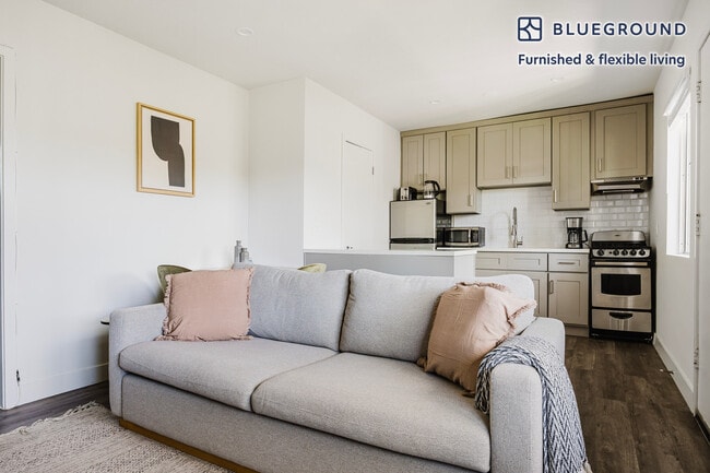 4140 Grand View Blvd, undefined, 4140 Grand View Blvd, Los Angeles, CA 90066, Photo:1