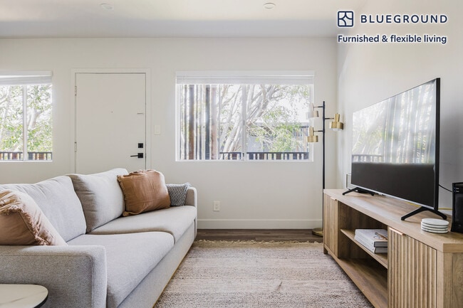 4140 Grand View Blvd, undefined, 4140 Grand View Blvd, Los Angeles, CA 90066, Photo:3