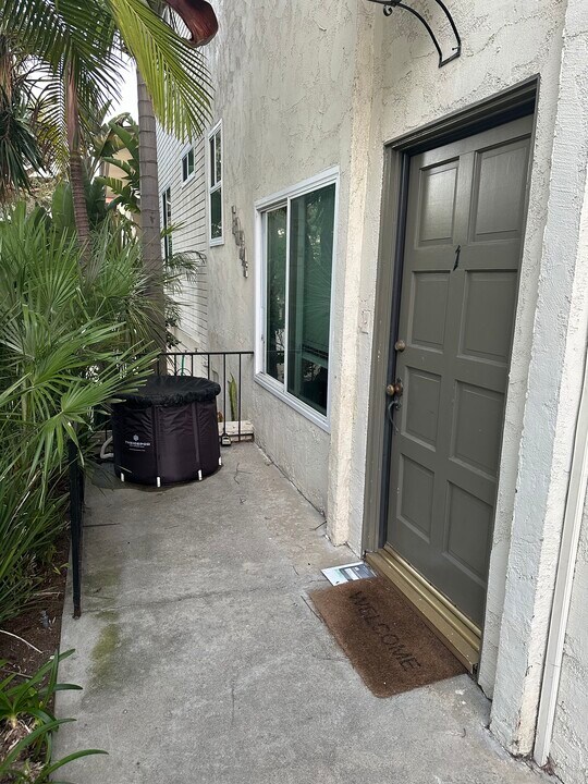 1034 9th St Unit 1, smc, 1034 9th St, Santa Monica, CA 90403, Photo:0