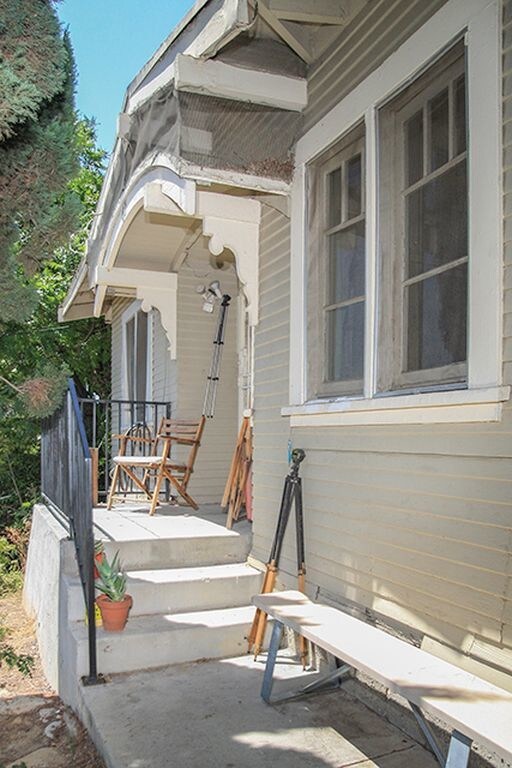 609 S Avenue 60, undefined, 609 S Avenue 60, Los Angeles, CA 90042, Photo:2