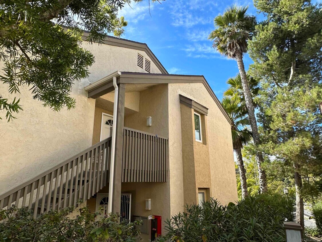 8636 Via Mallorca, undefined, 8636 Via Mallorca Unit H, San Diego, CA 92037, Photo:0