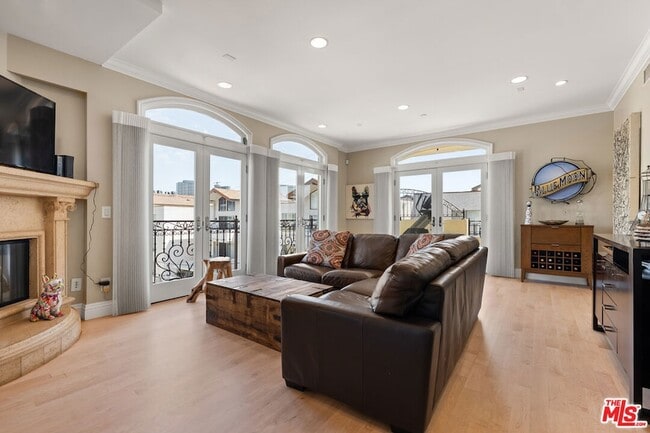 1540 S Bentley Ave, undefined, 1540 S Bentley Ave, Los Angeles, CA 90025, Photo:1