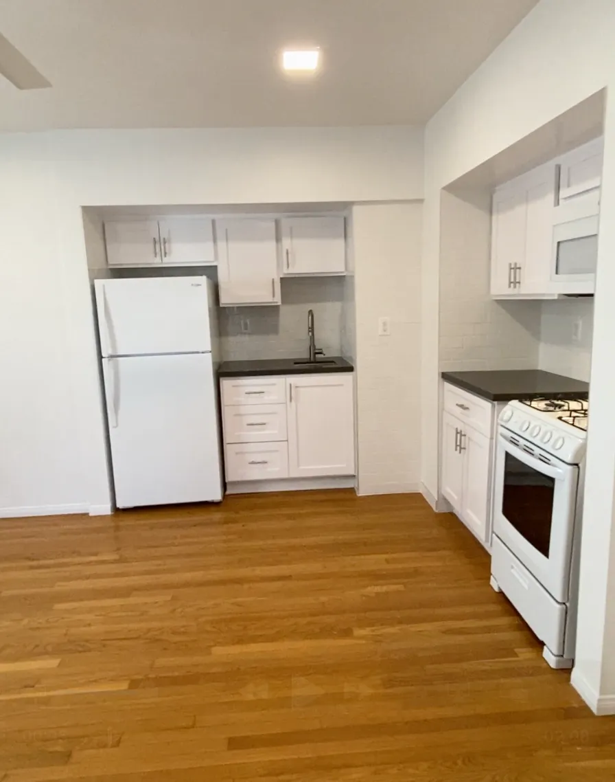 644 Midvale Ave, undefined, 644 Midvale Ave, Los Angeles, CA 90024, USA, Photo:2