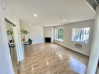 El Greco Lofts, undefined, 1030 Tiverton Ave, Los Angeles, CA 90024, USA, Photo:8