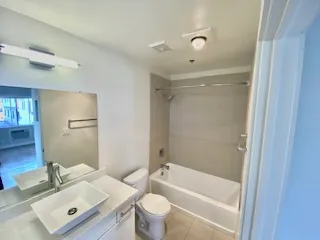 El Greco Lofts, undefined, 1030 Tiverton Ave, Los Angeles, CA 90024, USA, Photo:9