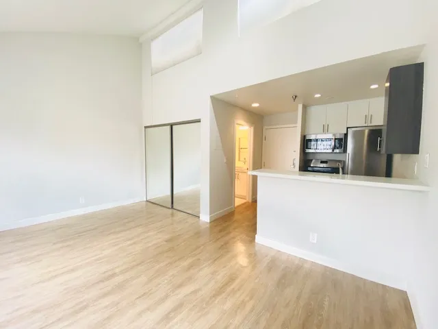 El Greco Lofts, undefined, 1030 Tiverton Ave, Los Angeles, CA 90024, USA, Photo:12