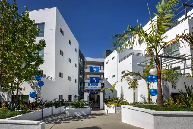 433 Midvale - Student Housing near UCLA