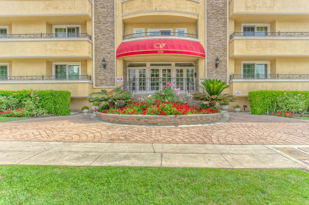 1370 Veteran Luxury Apts, ucla, 1370 Veteran Ave Los Angeles, CA 90024, Photo:1