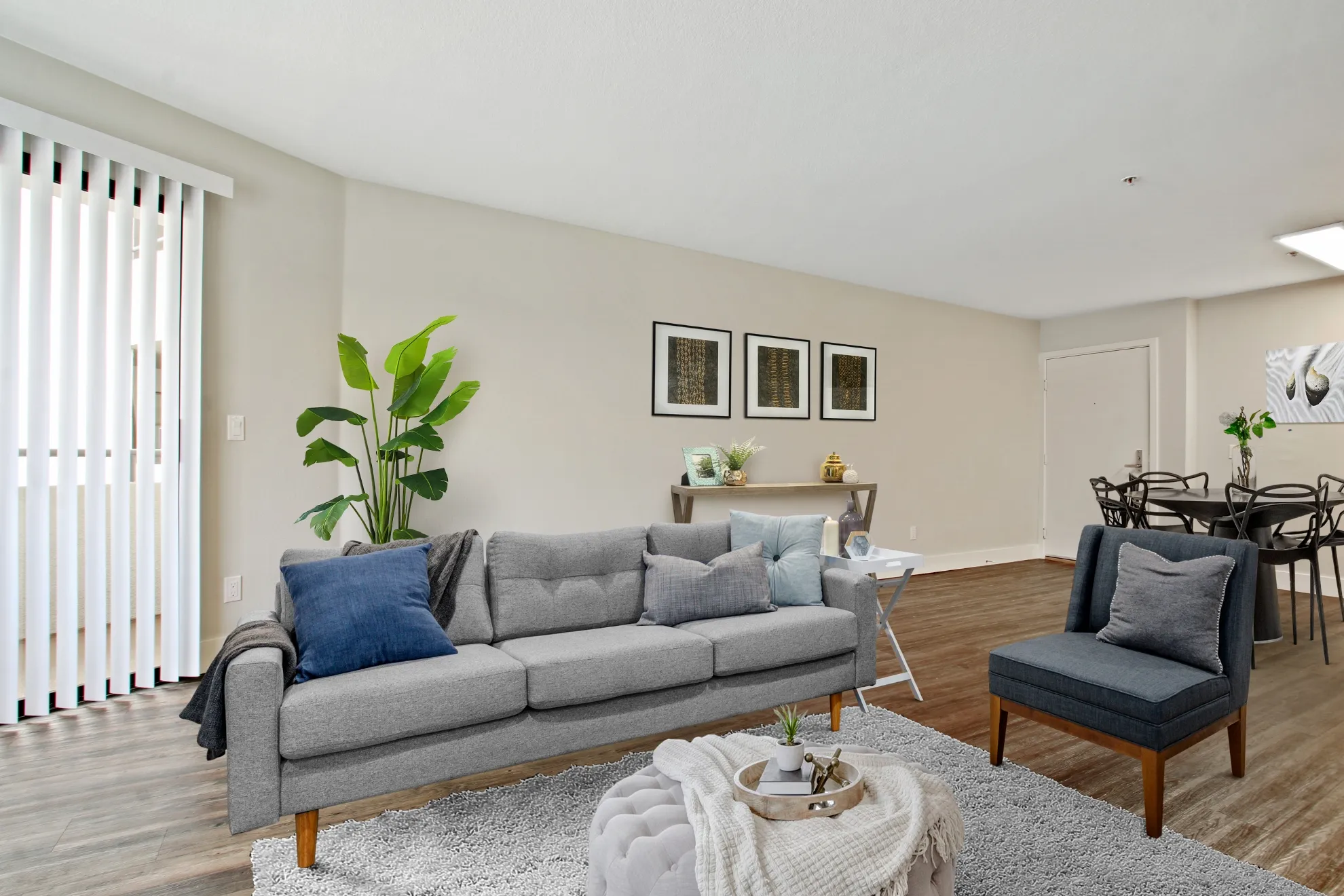 Atrium, undefined, 10965 Strathmore Dr, Los Angeles, CA 90024, Photo:14