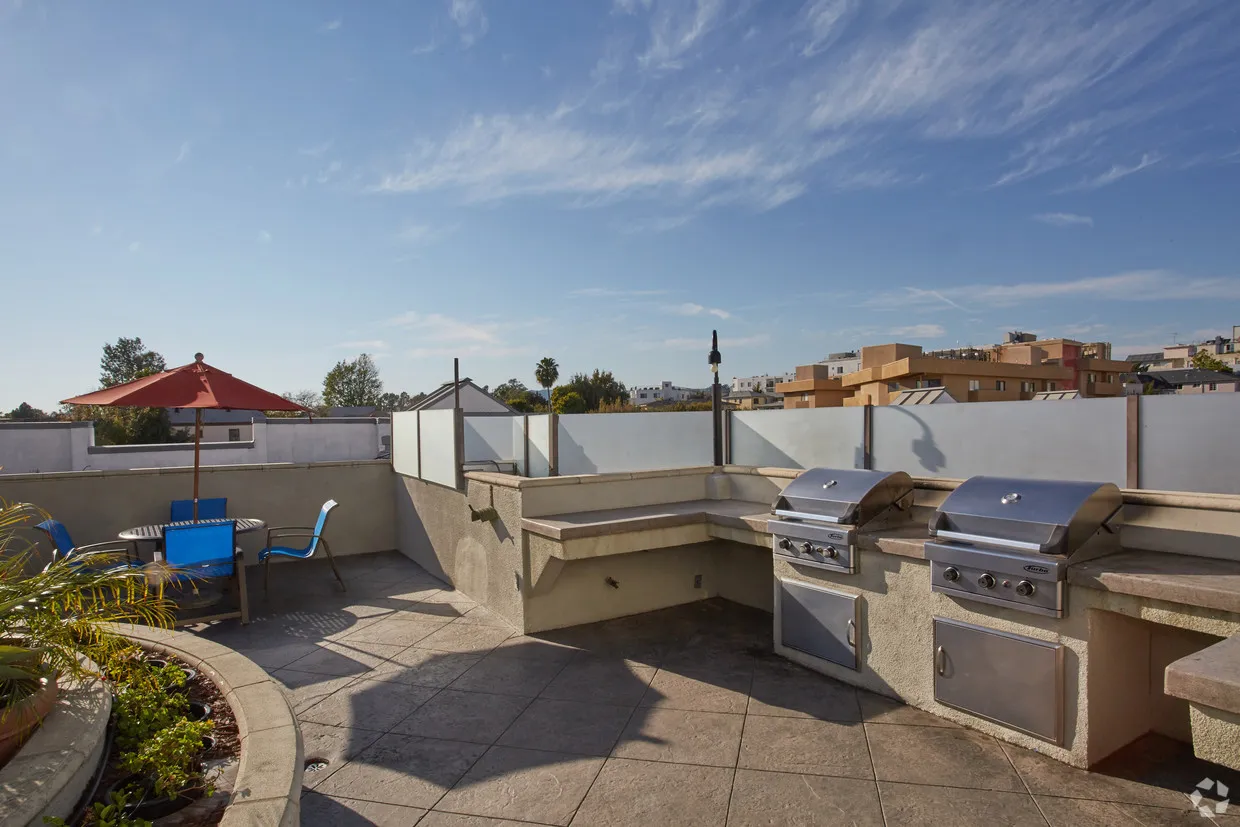 Atrium, undefined, 10965 Strathmore Dr, Los Angeles, CA 90024, Photo:26