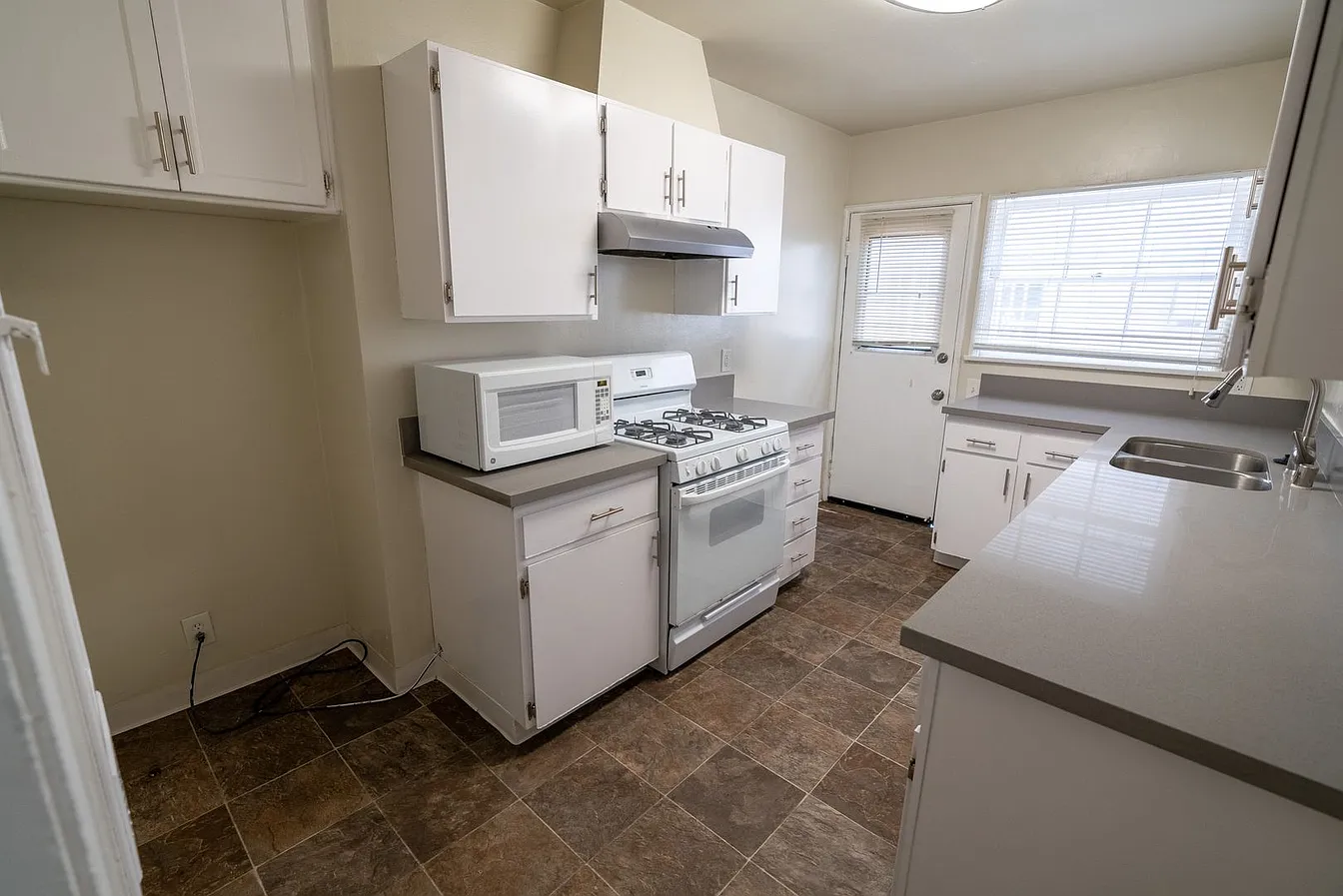 457-459 Kelton, undefined, 457-459 Kelton Ave, Los Angeles, CA 90024, Photo:12