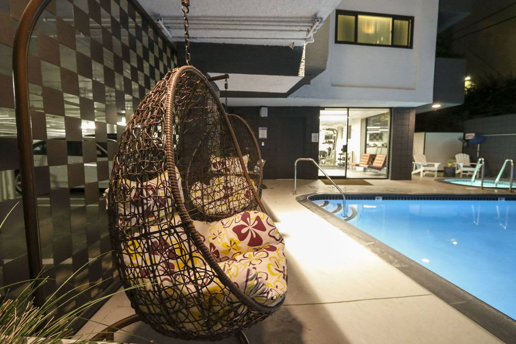 Westwood Riviera Apartments, undefined, 10969 Wellworth Ave, Los Angeles, CA 90024, Photo:1