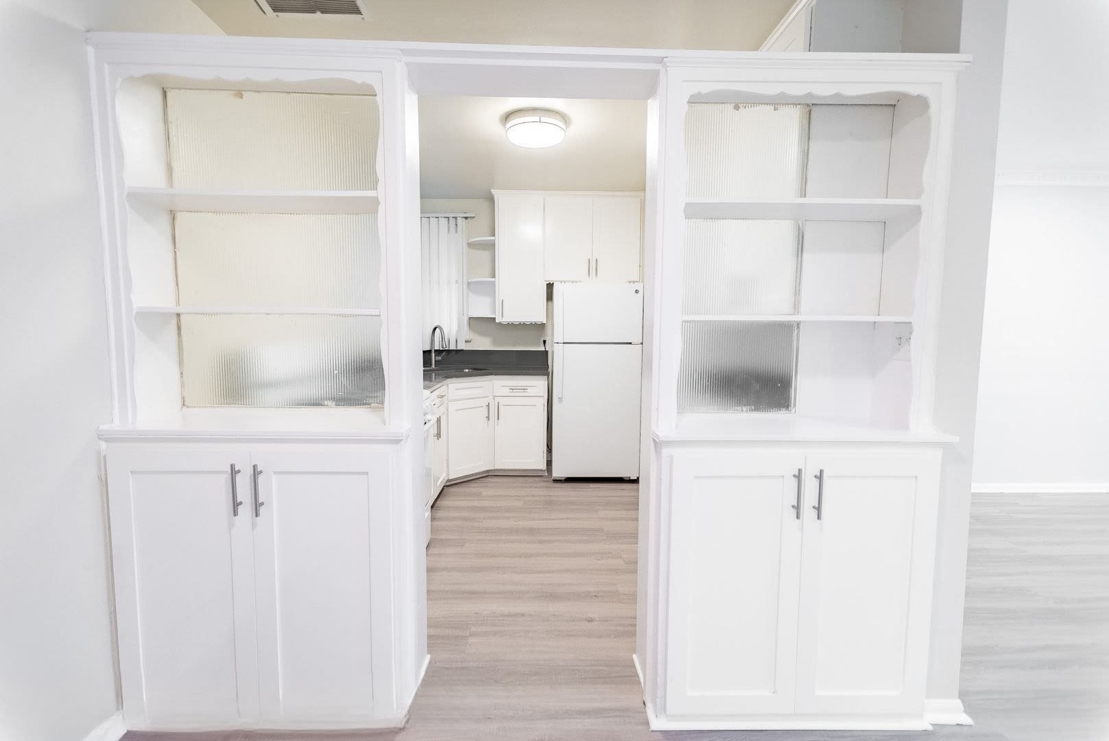 611 Levering, undefined, 611 Levering Ave, Los Angeles, CA 90024, Photo:2