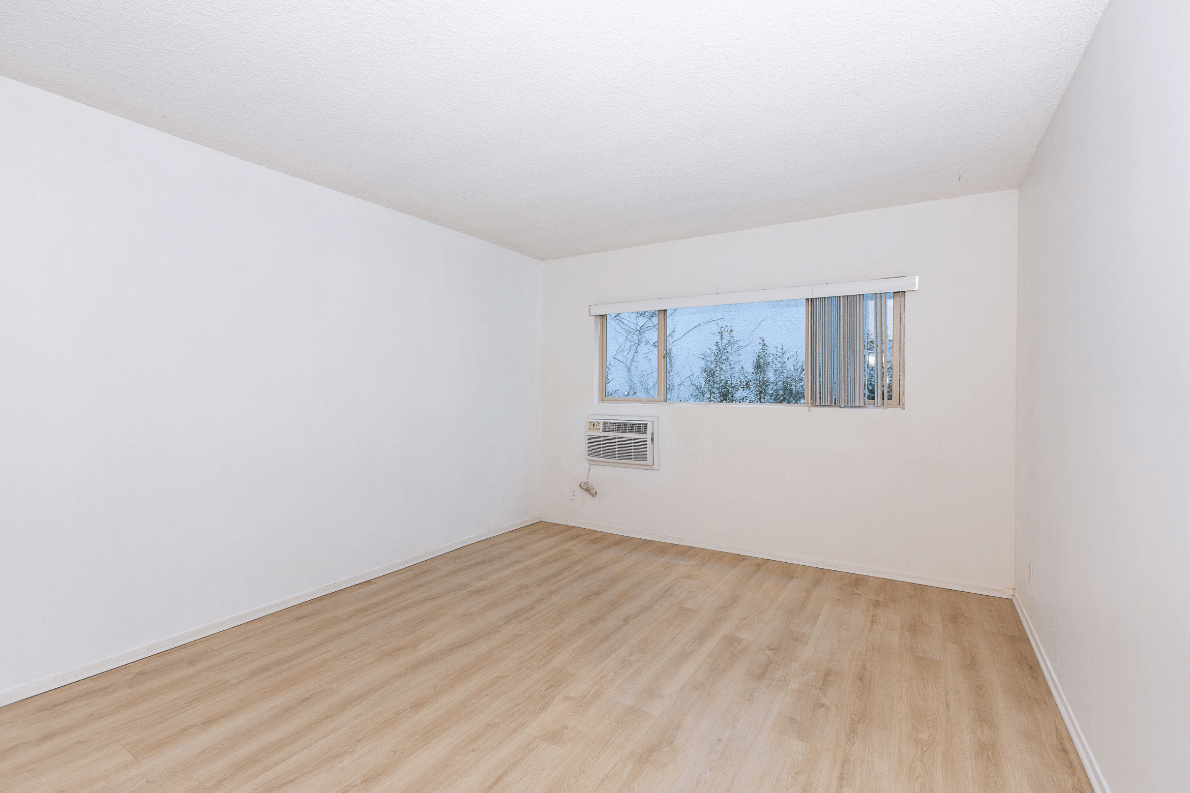 Kelton Manor, undefined, 631 Kelton Ave, Los Angeles, CA 90024, Photo:5