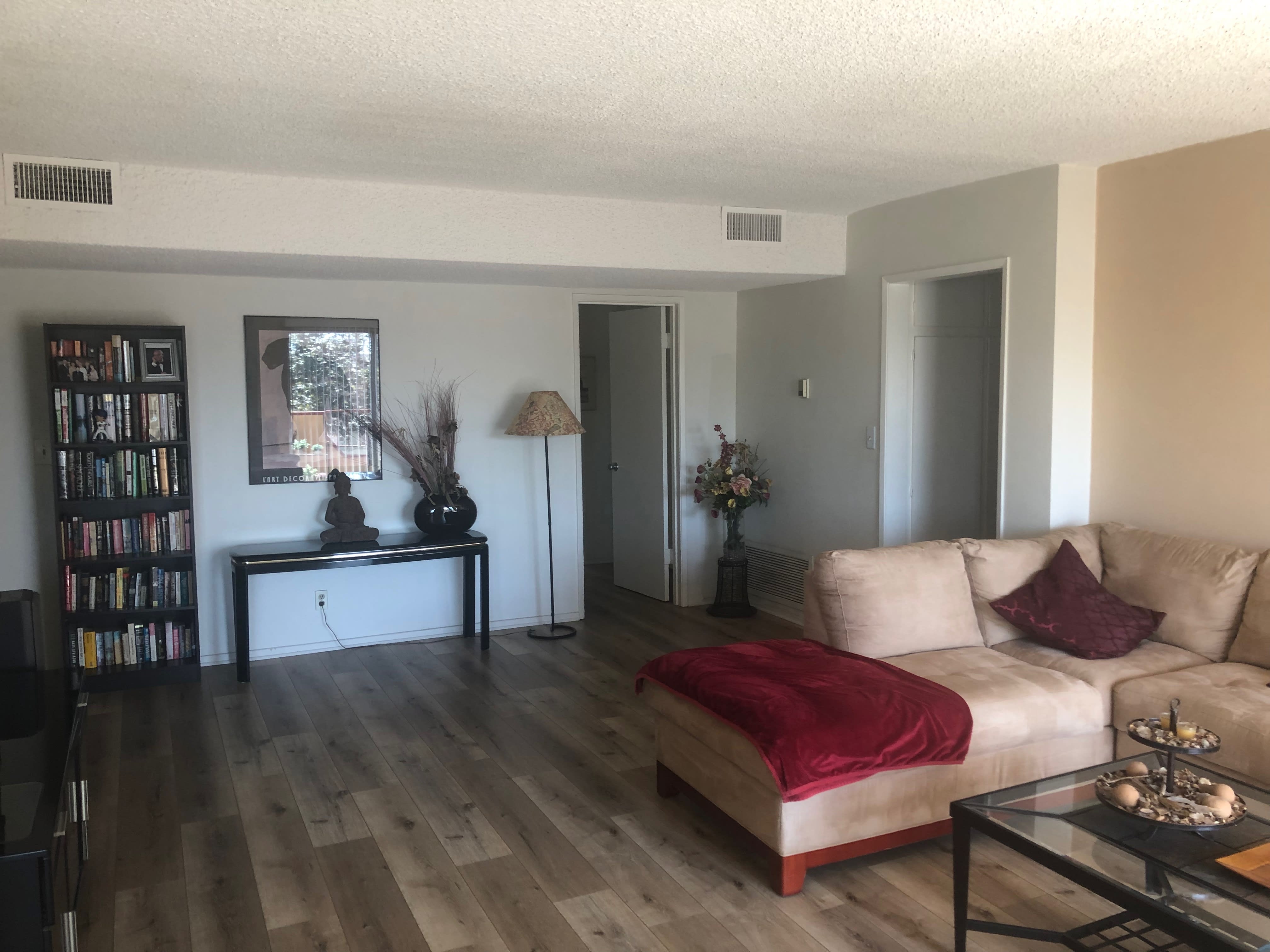 Jane's Place, undefined, 2022 S Bentley Ave, Los Angeles, CA 90024, Photo:1