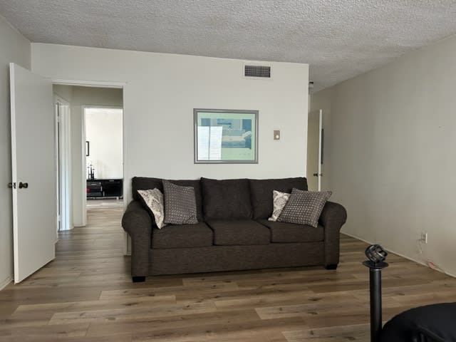 Jane's Place, undefined, 2022 S Bentley Ave, Los Angeles, CA 90024, Photo:6