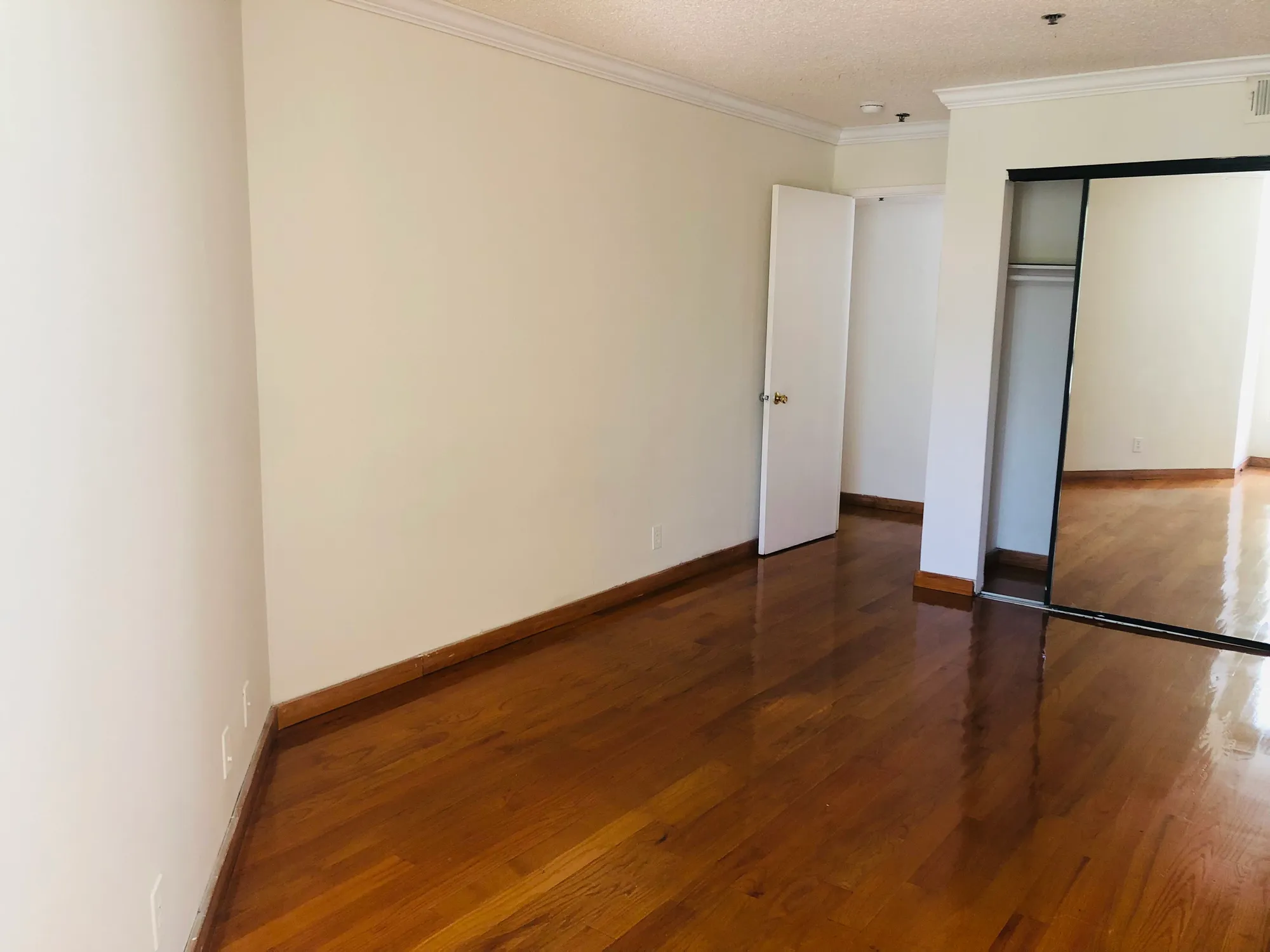 Wilshire Villa Apartments, undefined, 10811 Ashton Ave. Los Angeles CA 90024, Photo:9