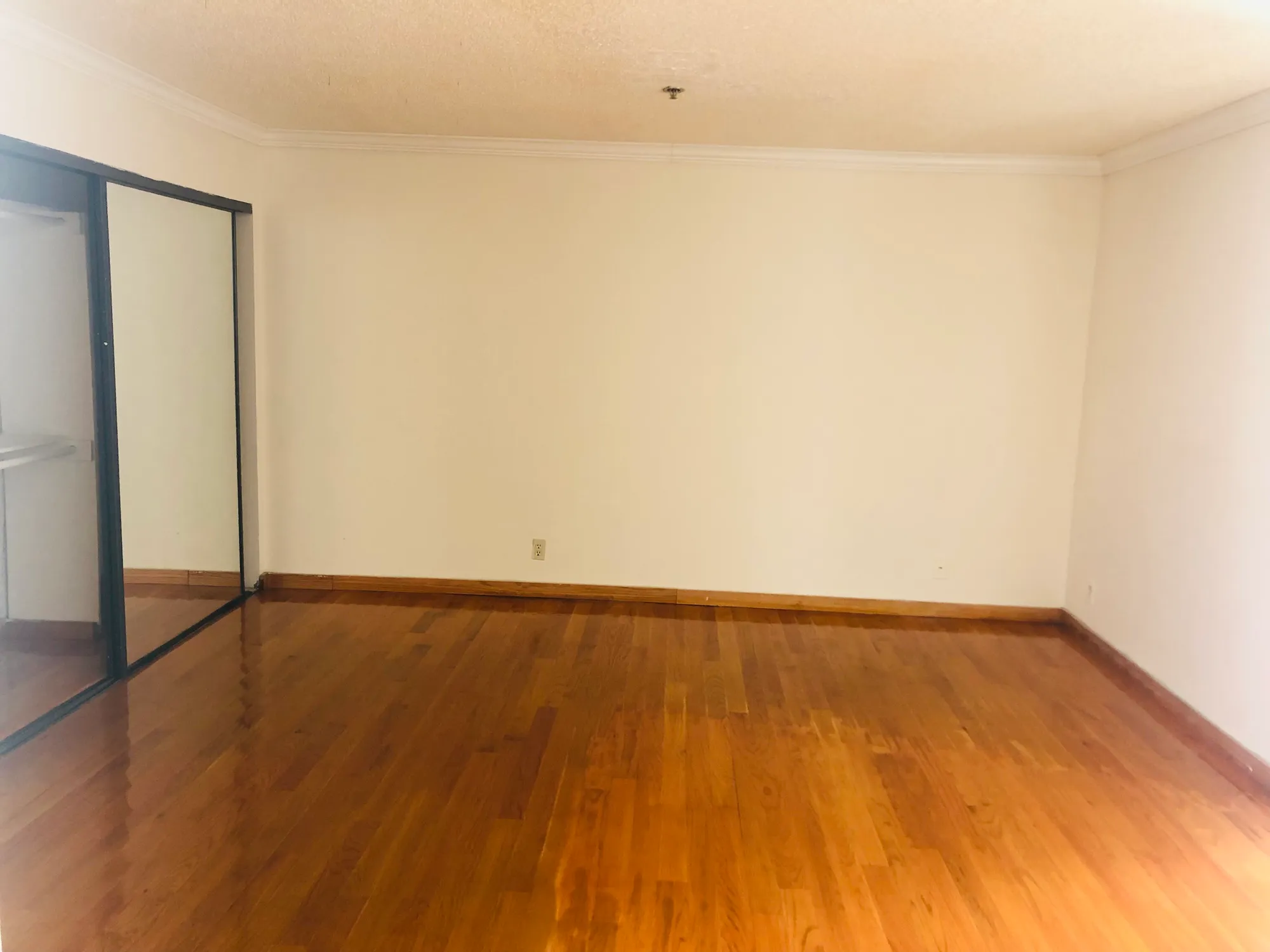 Wilshire Villa Apartments, undefined, 10811 Ashton Ave. Los Angeles CA 90024, Photo:13