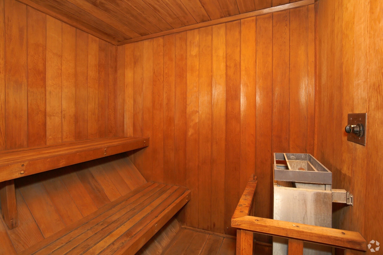 Highlander Park Apts, undefined, 3131 Watkins Dr, Riverside, CA 92507, Photo:0
