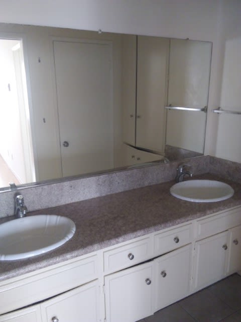 Westhill Apartments, ucla, 519 Glenrock Ave, Photo:4