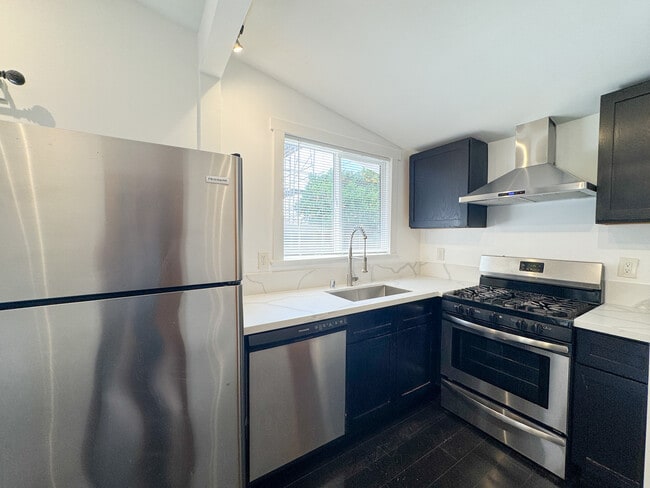 2426 1/2 Cincinnati St, undefined, 2426 1/2 Cincinnati St, Los Angeles, CA 90033, Photo:4