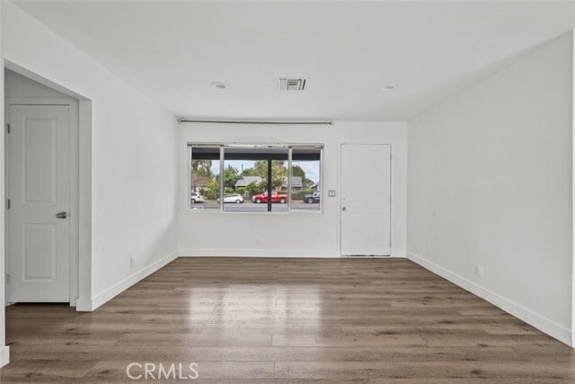 7952 White Oak Ave, csun, 7952 White Oak Ave, Los Angeles, CA 91325, Photo:3