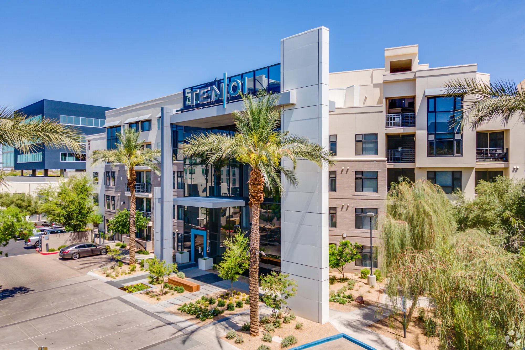 Ten01 - Student Housing near ASU