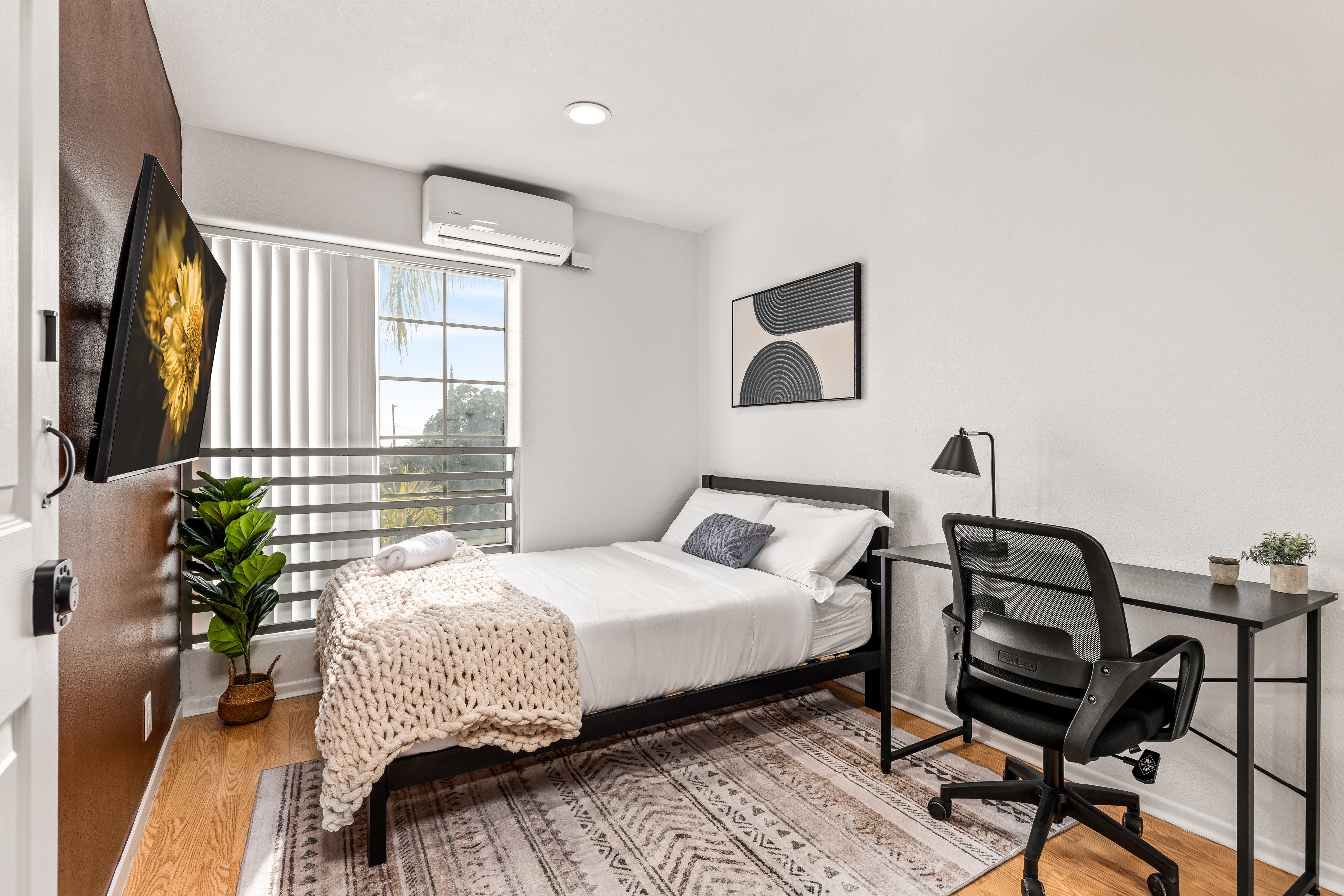10777 Ashton, ucla, 10777 Ashton Ave, Los Angeles, CA 90024, USA, Photo:9