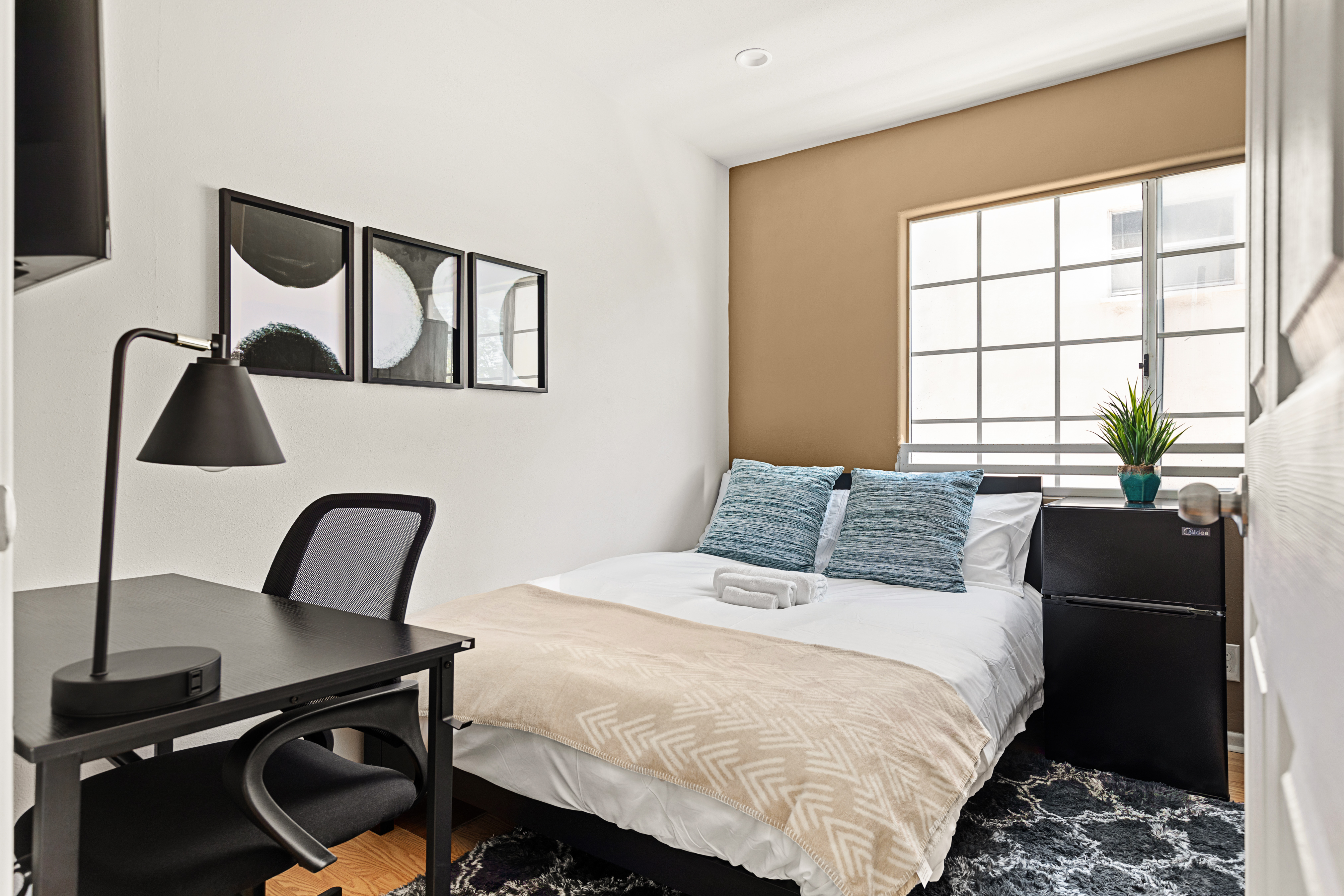 10777 Ashton, ucla, 10777 Ashton Ave, Los Angeles, CA 90024, USA, Photo:22