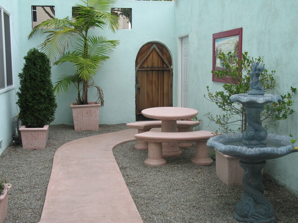 903 7th St, smc, 903 7th St, Santa Monica, CA 90403, Photo:10