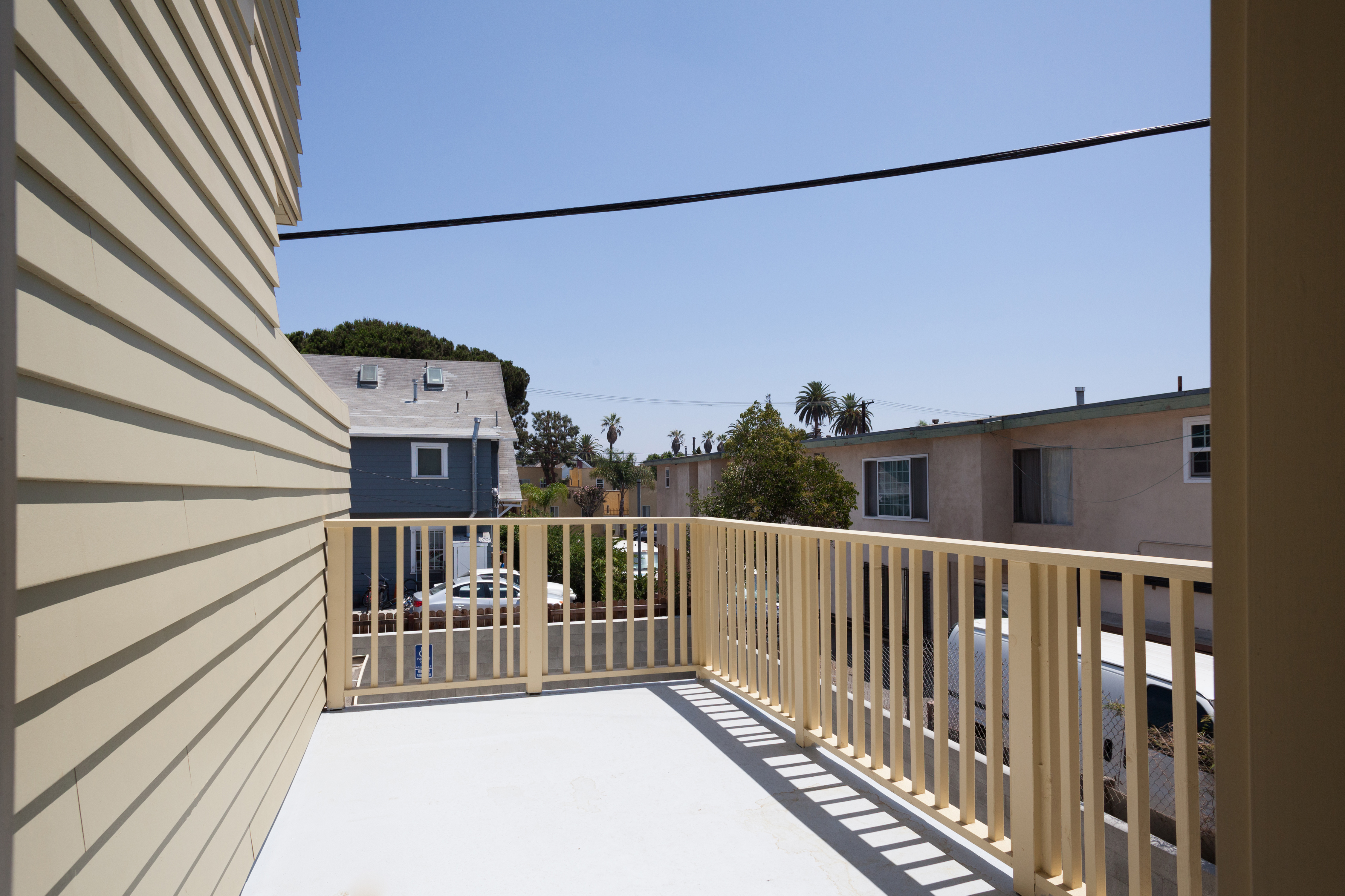 Dee Jay and The Joint, usc, 2716 Ellendale Pl, Los Angeles, CA 90007, USA, Photo:19