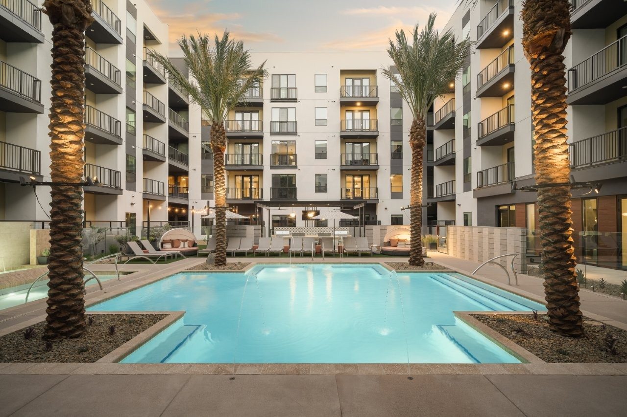 Smith & Rio, undefined, 1979 E Rio Salado Pkwy, Tempe, AZ 85288, USA, Photo:1
