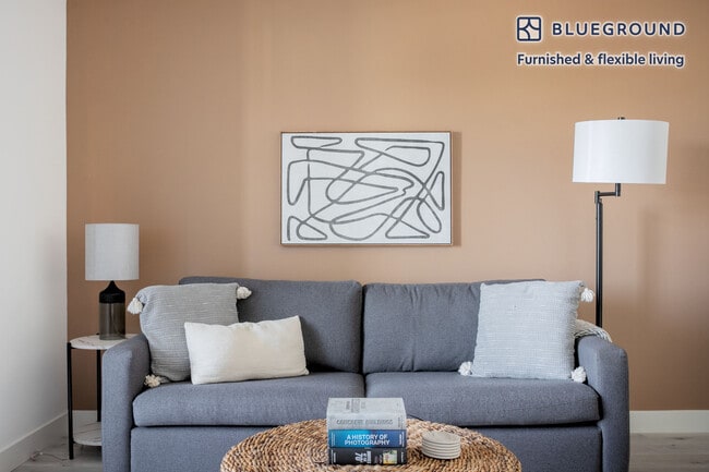 11701 Gateway Blvd, undefined, 11701 Gateway Blvd, Los Angeles, CA 90064, Photo:1
